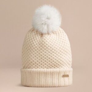 BURBERRY Fox Fur Pom-Pom Beanie Hat - MINT Condition